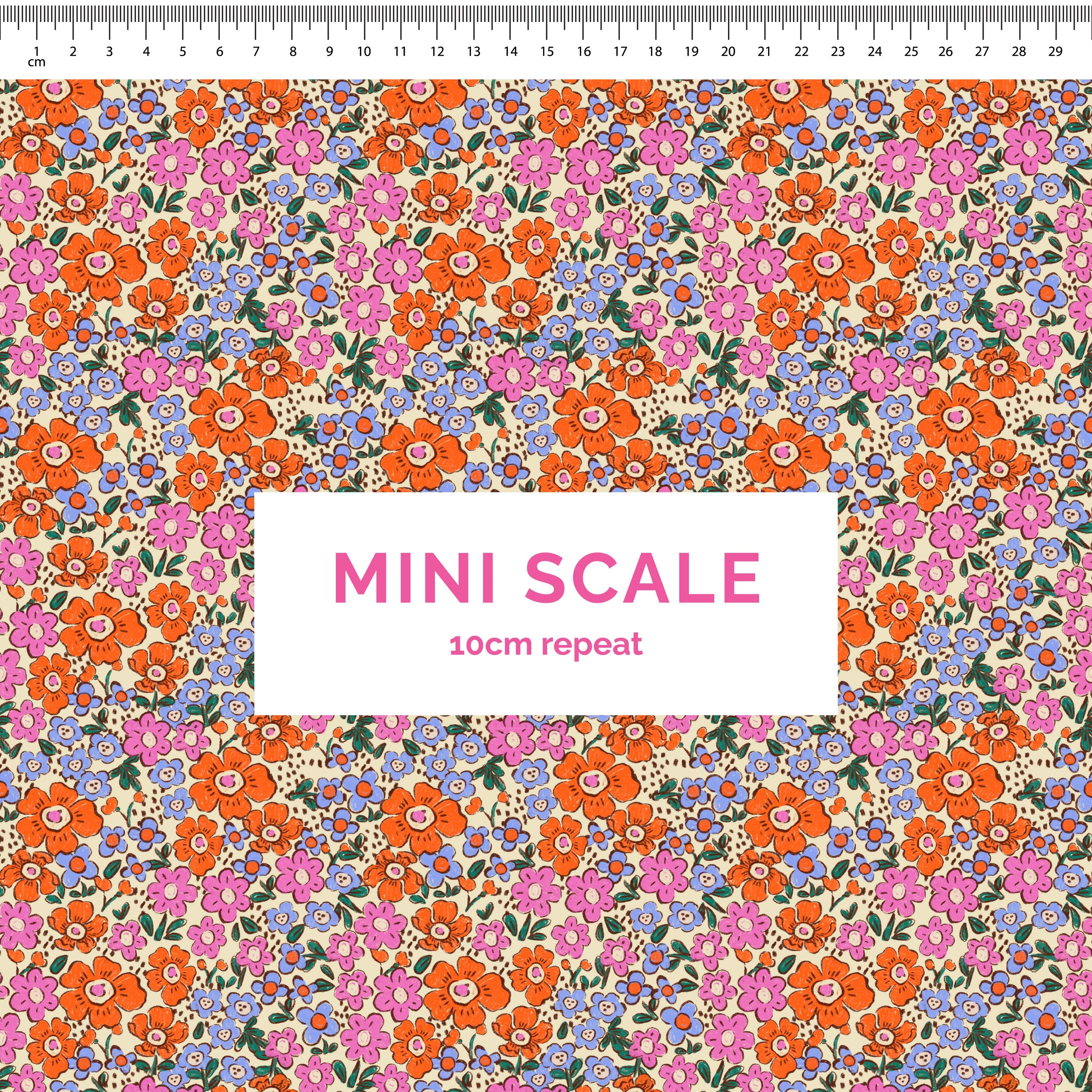 Garden Dreaming (Cream) - 0.5m - Mini Scale - 220gsm Cotton Lycra