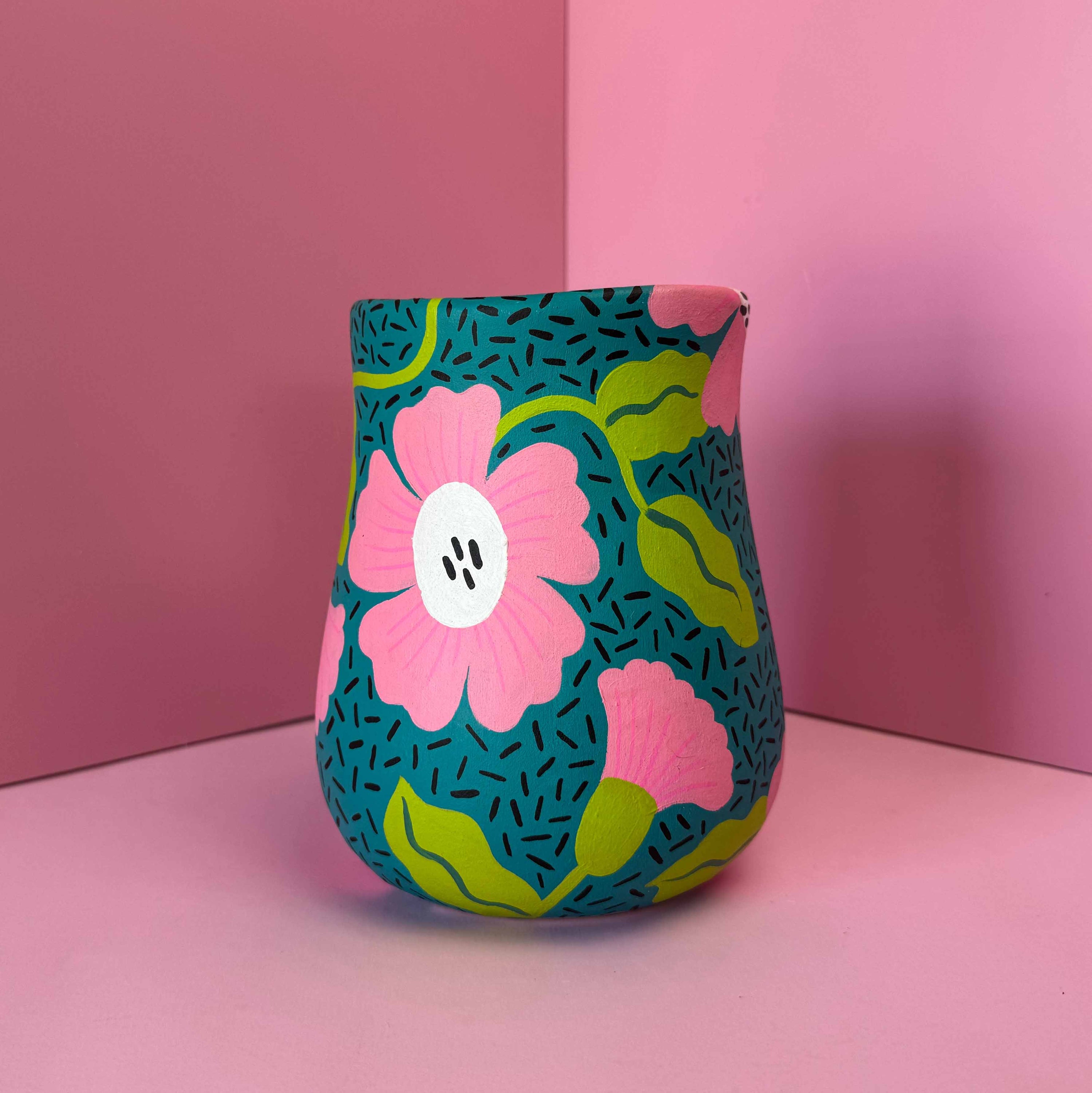 Medium Vase: Saskia Florals