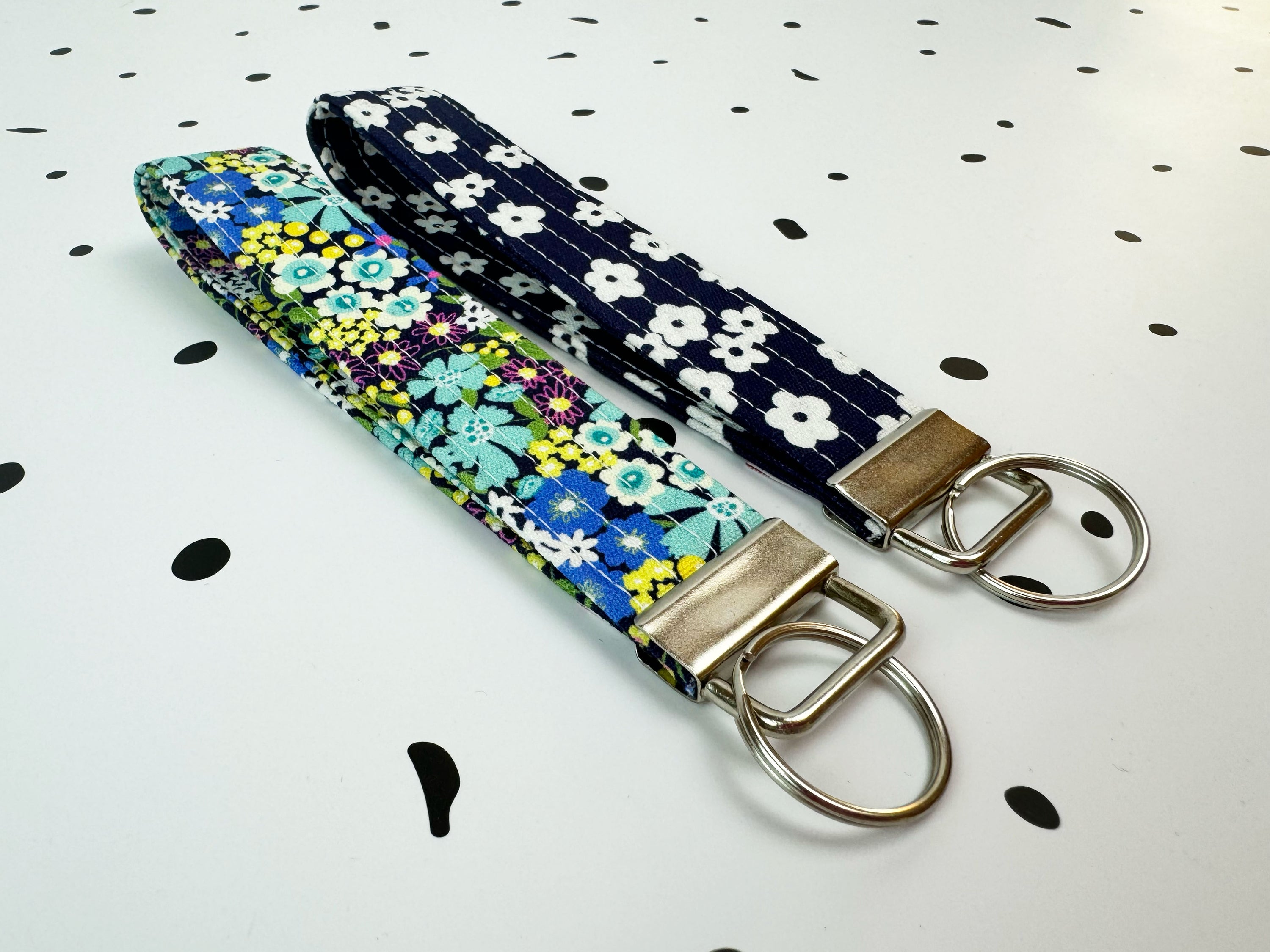 Key Fobs/Wristlet: Cottage Garden