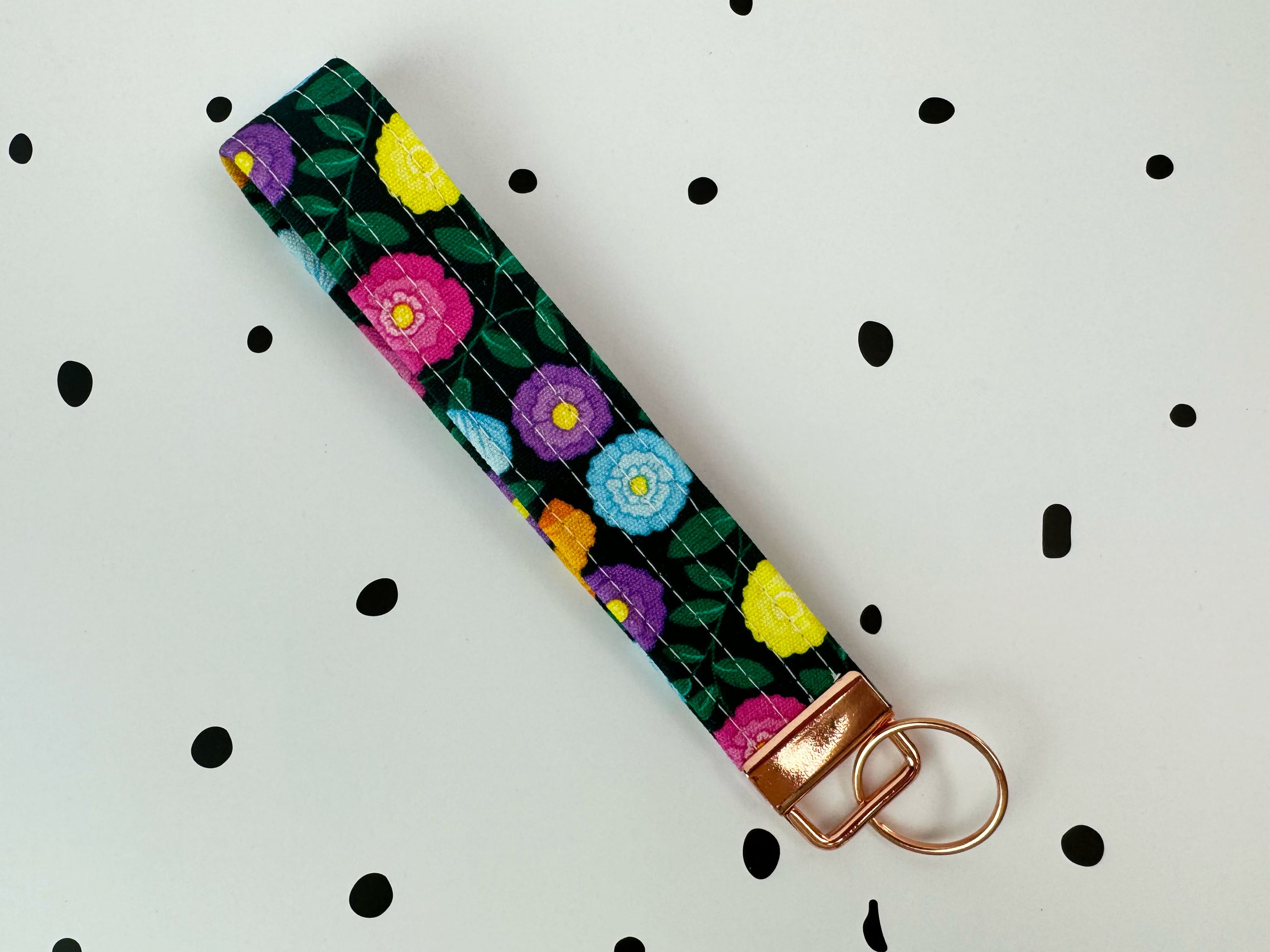 Key Fobs/Wristlet: Maddy Florals