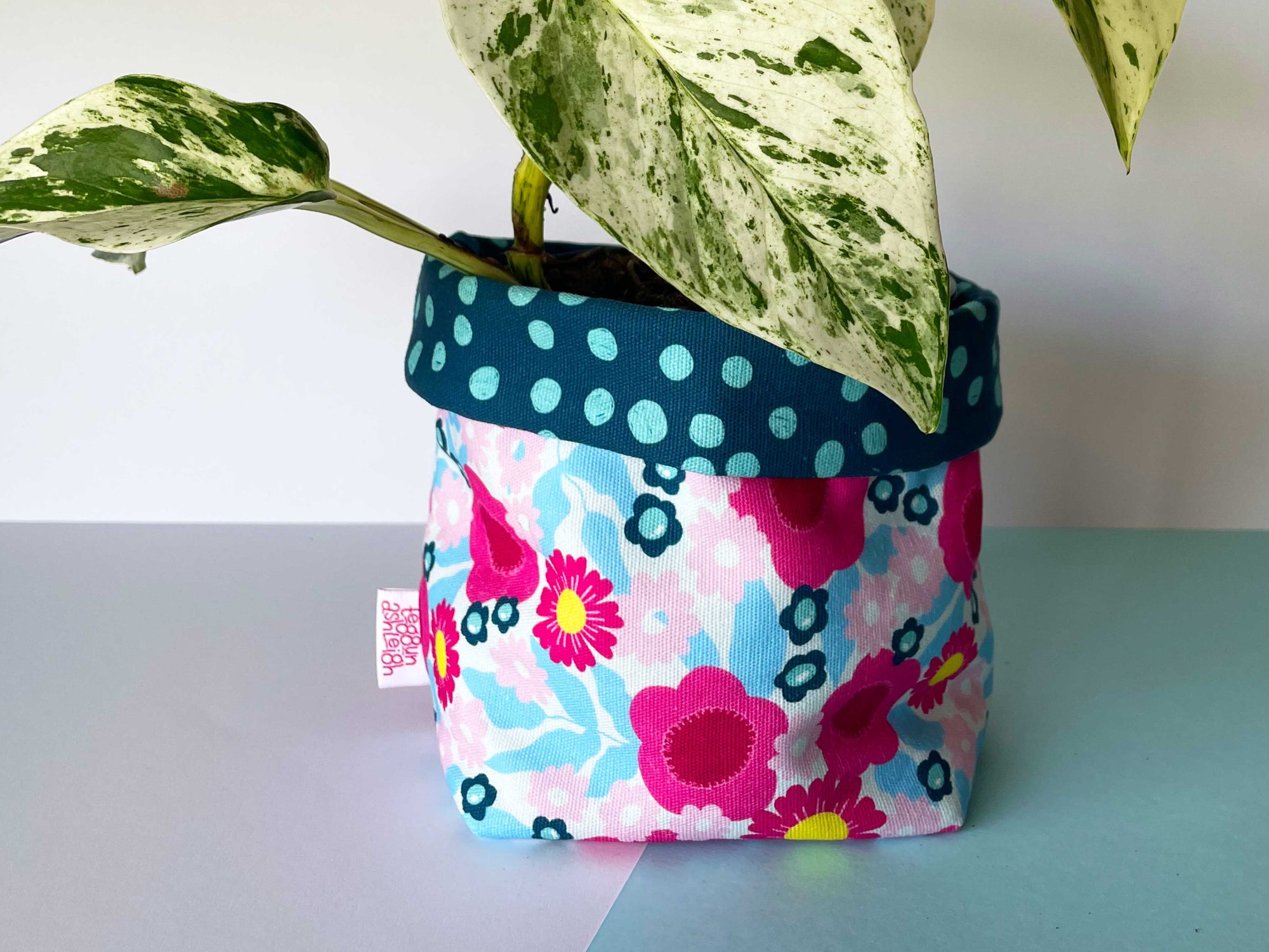 Fabric Planter: Summer's Garden