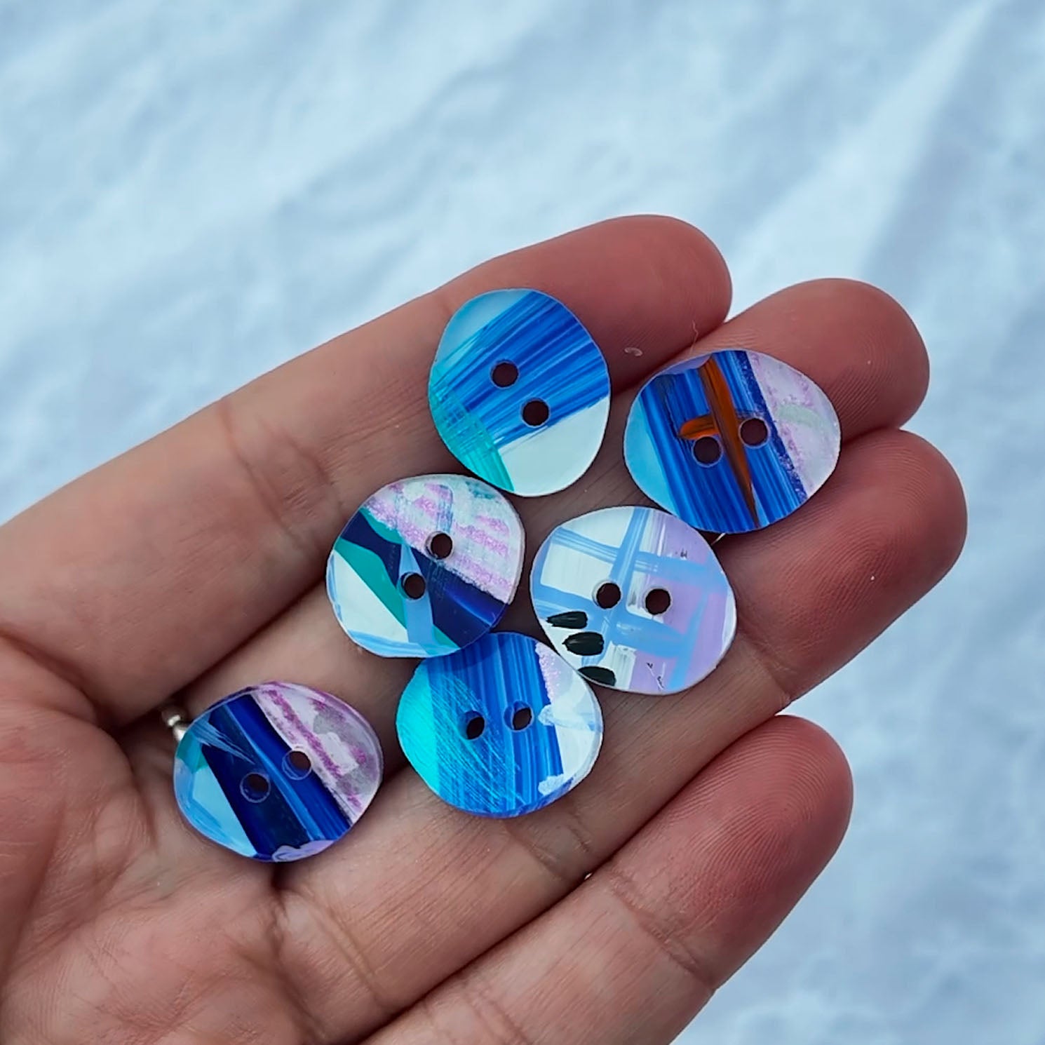 056 - 15mm Oblong Cut Buttons - Hand Painted