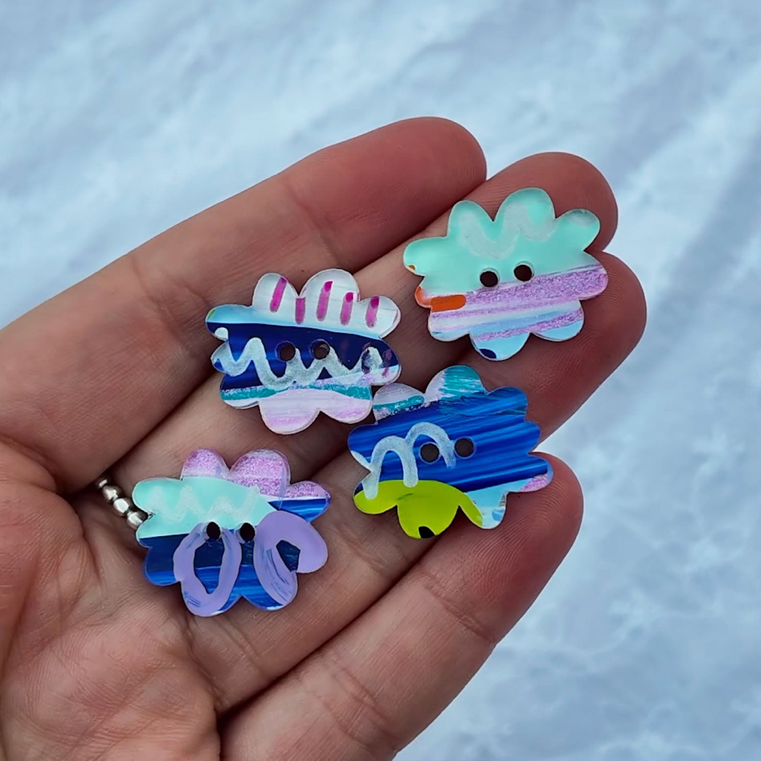 084 - 23mm Cloud Cut Buttons - Hand Painted
