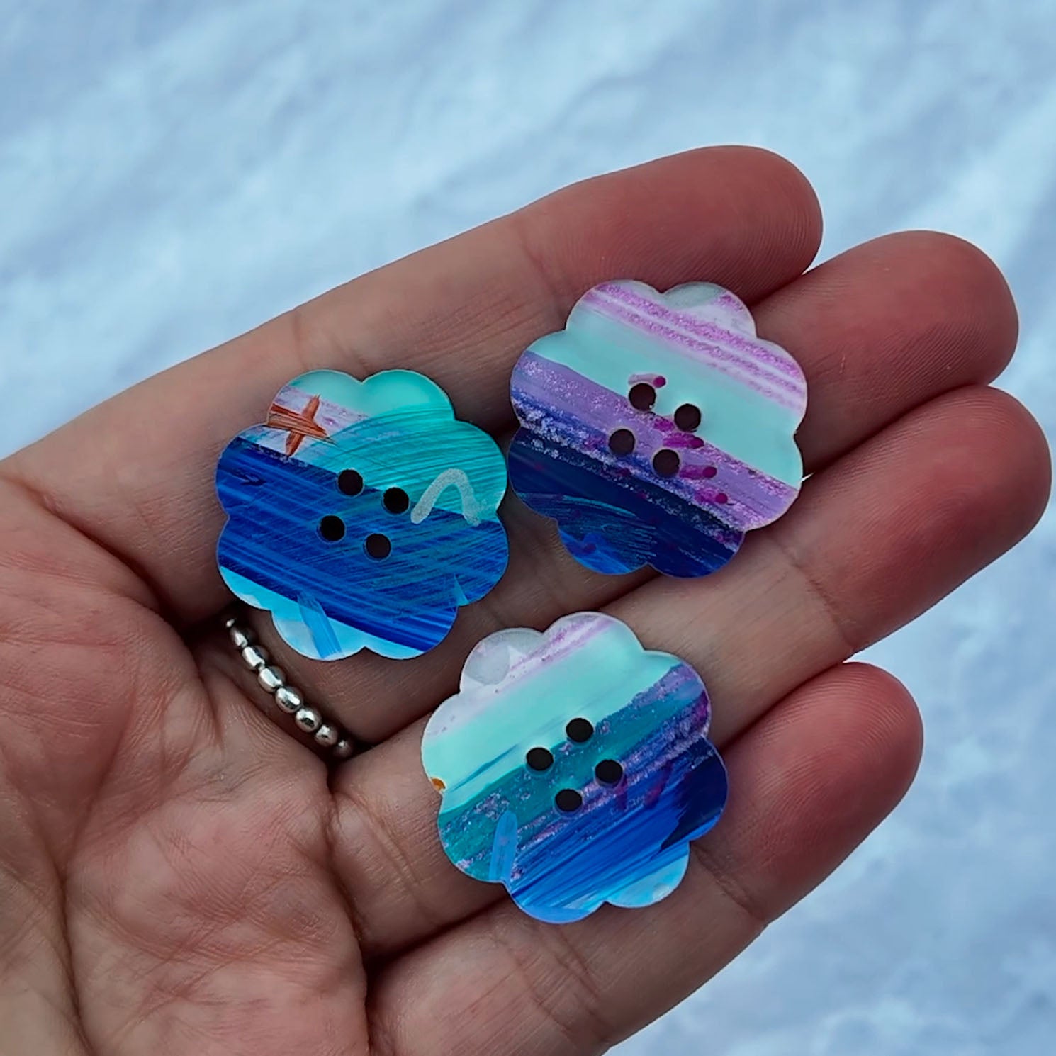 093 - 25mm Peony Cut Buttons - Hand Painted