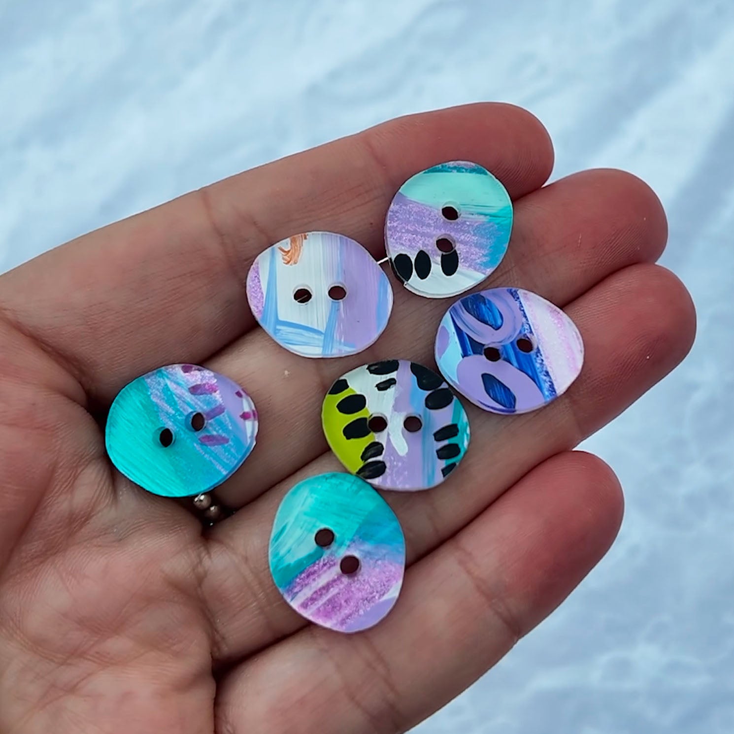 057 - 15mm Oblong Cut Buttons - Hand Painted